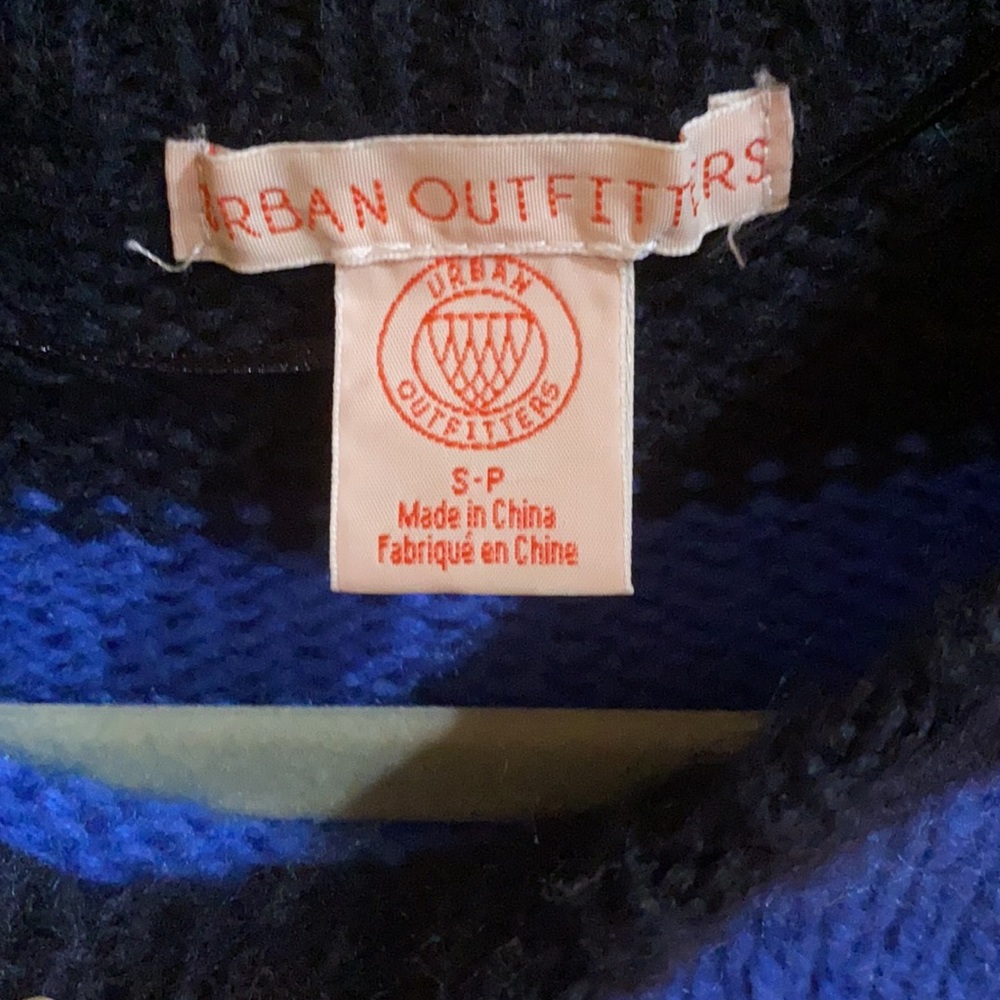 ❌SOLD ❌Urban Outfitters Rainbow Sweater - small - Picture 2 of 9